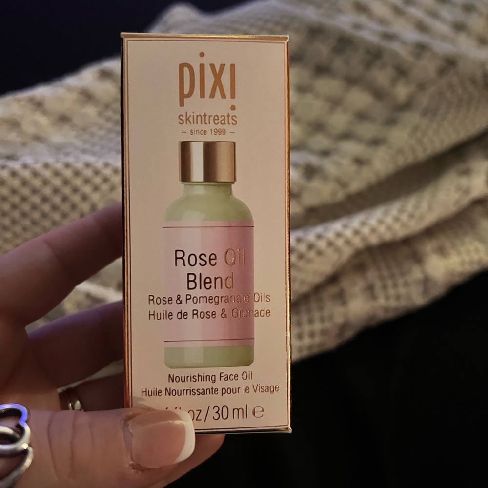 Pixi Rose Oil Blend